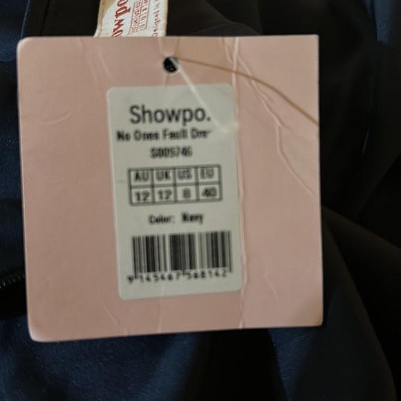 ONE SHOULDER MAXI DRESS IN NAVY - Picture 5 of 5